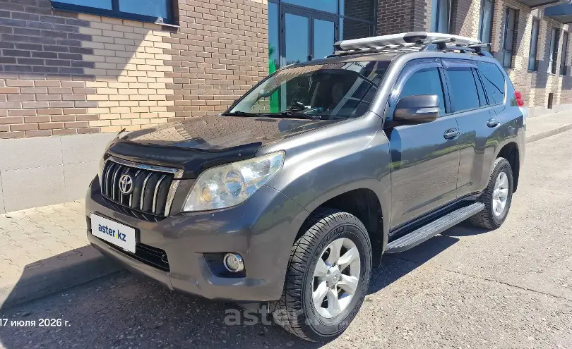 Toyota Land Cruiser Prado 2010 года за 13 200 000 тг. в Усть-Каменогорск фото 2