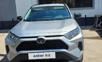 Toyota RAV4 2021 года за 15 000 000 тг. в Астана фото 1