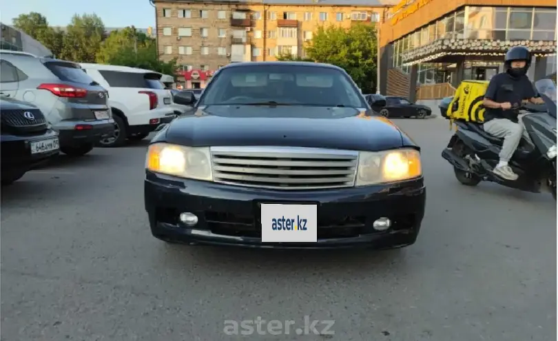 Nissan Gloria 2001 года за 2 000 000 тг. в Караганда