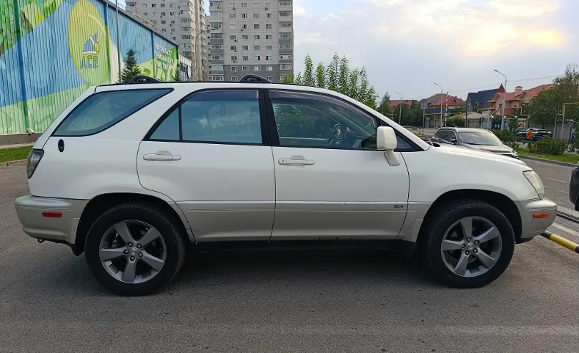 Lexus RX 2001 года за 6 400 000 тг. в Алматы фото 3