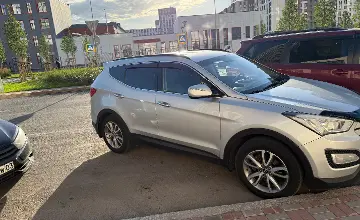 Hyundai Santa Fe 2013 года за 8 500 000 тг. в Астана фото 4
