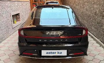 Hyundai Sonata 2021 года за 10 500 000 тг. в Алматы фото 4