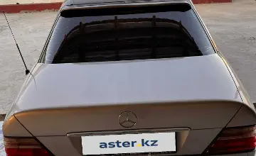 Mercedes-Benz E-Класс 1993 года за 2 000 000 тг. в Шымкент фото 4