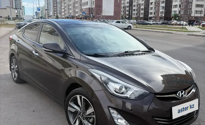 Hyundai Elantra 2015 года за 6 600 000 тг. в Астана фото 2