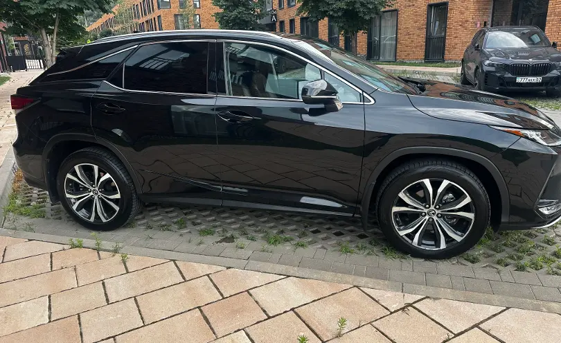 Lexus RX 2020 года за 22 000 000 тг. в Алматы фото 2