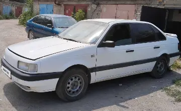 Volkswagen Passat 1990 года за 1 500 000 тг. в Актобе фото 1
