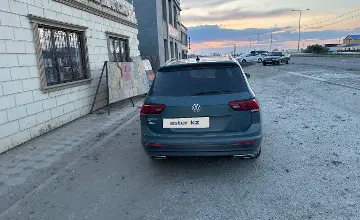 Volkswagen Tiguan 2019 года за 12 300 000 тг. в Атырау фото 4