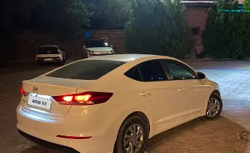 Hyundai Elantra 2017 года за 6 500 000 тг. в Алматы фото 4