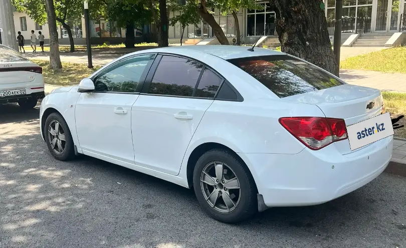 Chevrolet Cruze 2010 года за 2 500 000 тг. в Алматы