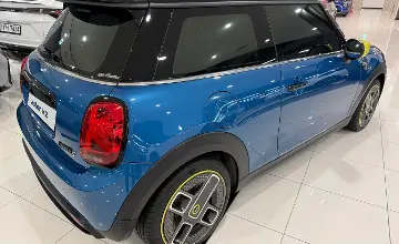 MINI Hatch 2023 года за 14 000 000 тг. в Алматы