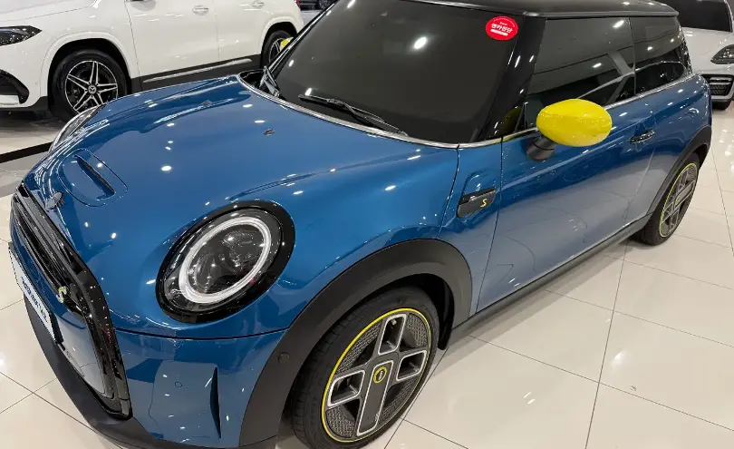 MINI Hatch 2023 года за 14 000 000 тг. в Алматы