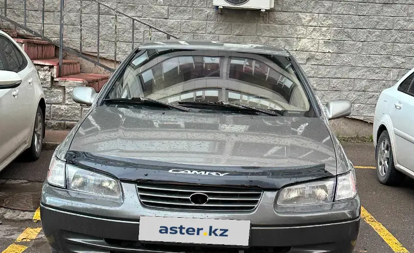 Toyota Camry 1999 года за 2 500 000 тг. в Астана фото 2