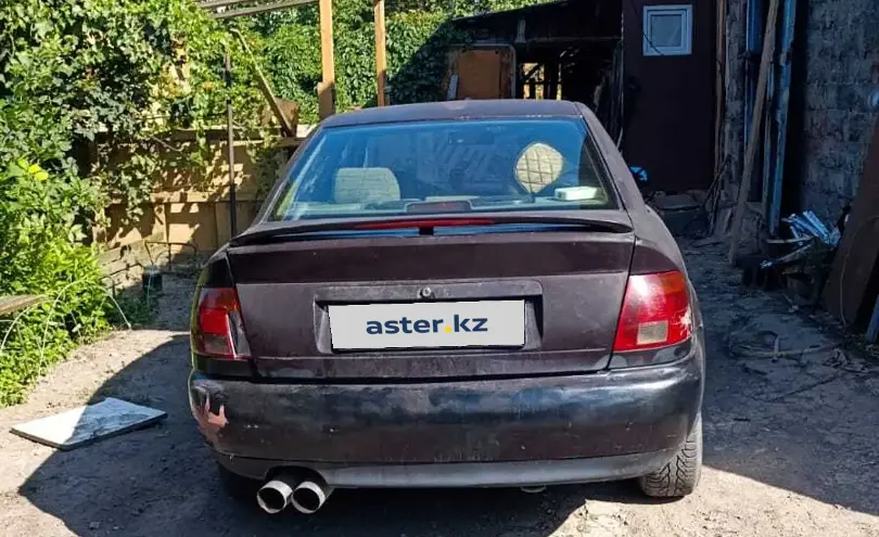 Audi A4 1996 года за 1 500 000 тг. в Алматы фото 4