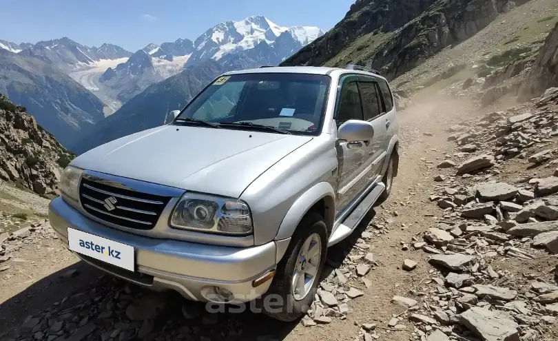 Suzuki XL7 2001 года за 3 400 000 тг. в Алматы фото 1