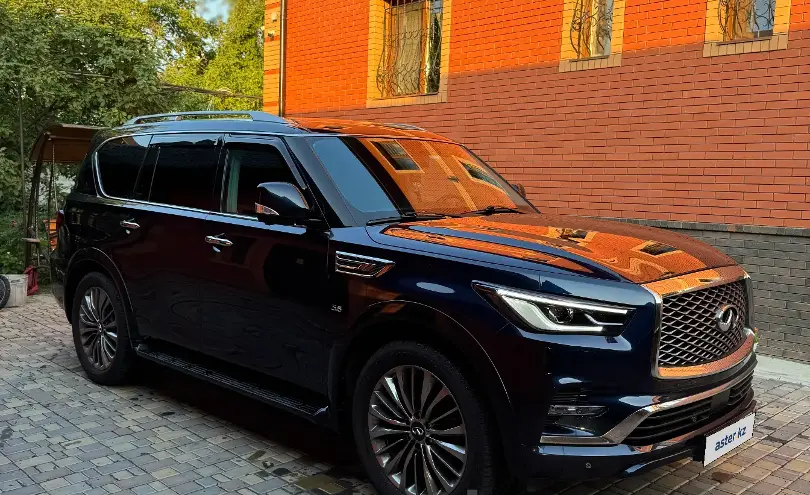 Infiniti QX80 2019 года за 22 500 000 тг. в Алматы фото 3