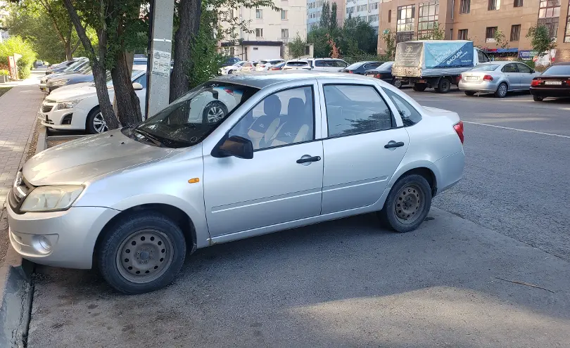 LADA (ВАЗ) Granta 2012 года за 1 600 000 тг. в Астана