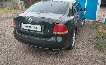 Volkswagen Polo 2015 года за 3 900 000 тг. в Алматы фото 3