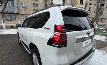 Toyota Land Cruiser Prado 2022 года за 26 000 000 тг. в Тараз фото 4