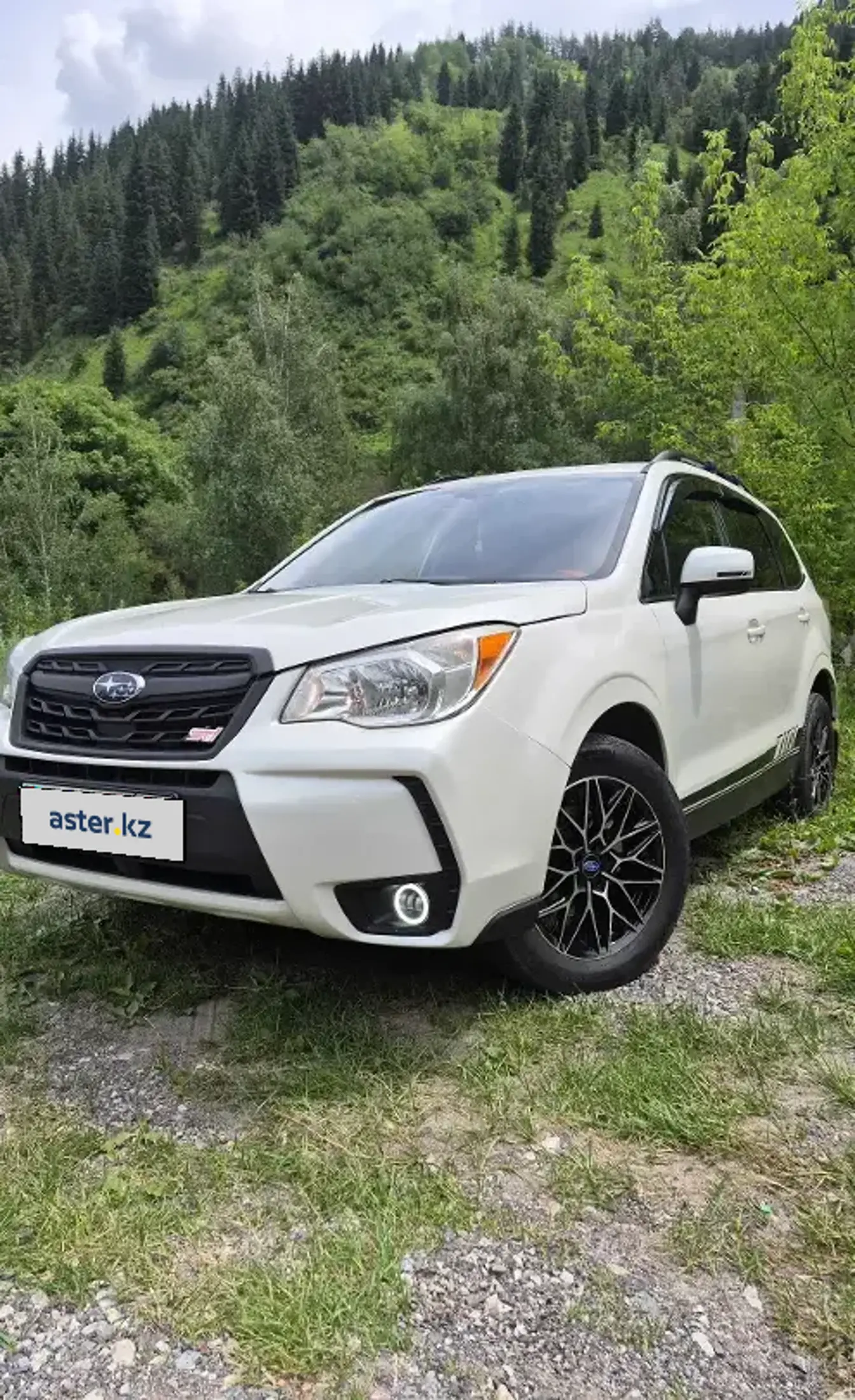 Subaru Forester 2014 года за 8 000 000 тг. в Алматы фото 2