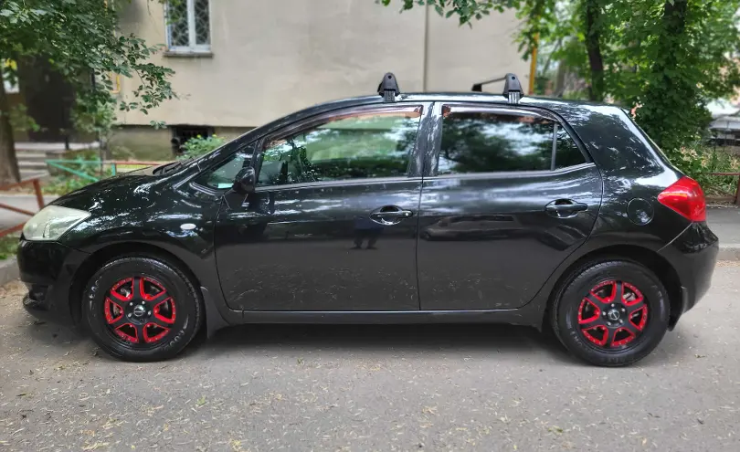 Toyota Auris 2008 года за 3 300 000 тг. в Алматы