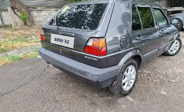 Volkswagen Golf 1991 года за 1 200 000 тг. в Алматы фото 4