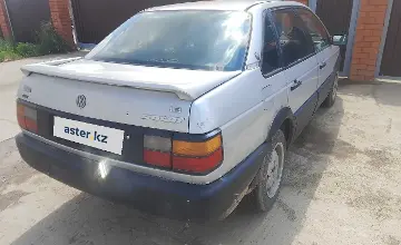Volkswagen Passat 1992 года за 750 000 тг. в Акмолинская область фото 2