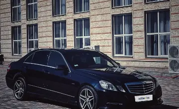 Mercedes-Benz E-Класс 2012 года за 7 770 000 тг. в Алматы фото 2