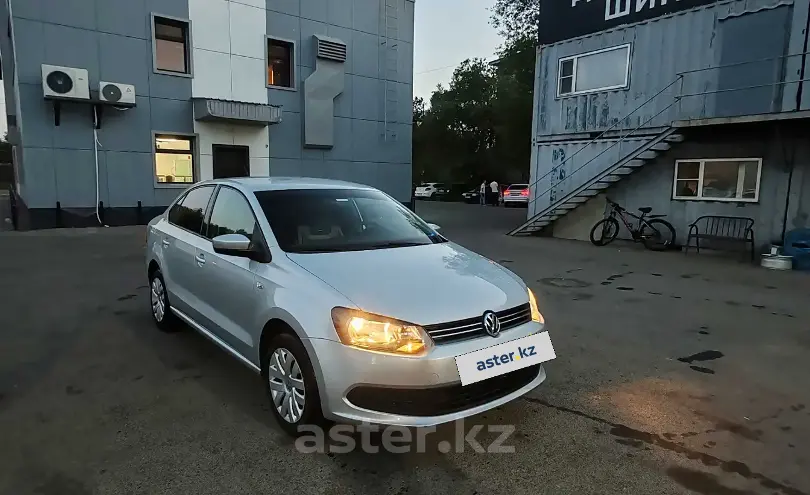 Volkswagen Polo 2014 года за 4 700 000 тг. в Астана фото 3
