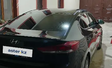 Hyundai Elantra 2018 года за 6 500 000 тг. в Туркестанская область фото 4