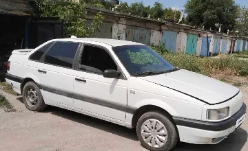 Volkswagen Passat 1990 года за 1 500 000 тг. в Актобе фото 3