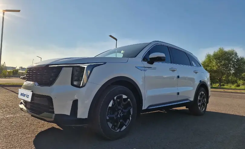 Kia Sorento 2024 года за 18 100 000 тг. в Астана