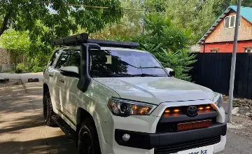 Toyota 4Runner 2018 года за 24 000 000 тг. в Алматы фото 3