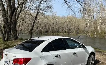 Chevrolet Cruze 2013 года за 3 600 000 тг. в Восточно-Казахстанская область фото 4