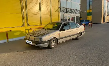 Volkswagen Passat 1992 года за 1 100 000 тг. в Уральск фото 1