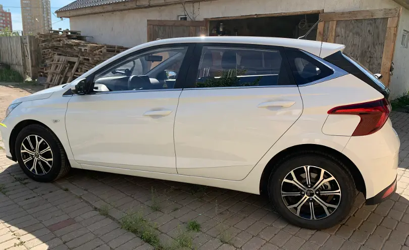 Hyundai i20 2023 года за 6 200 000 тг. в Астана