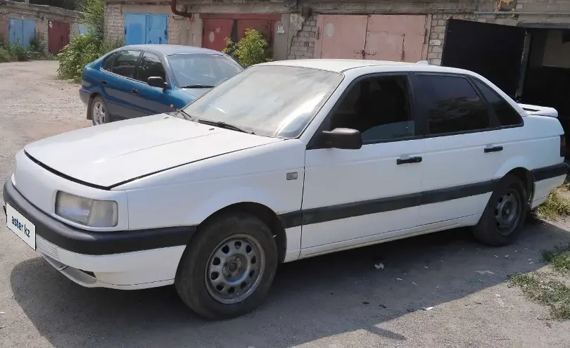 Volkswagen Passat 1990 года за 1 300 000 тг. в Актобе