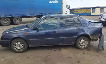 Volkswagen Vento 1992 года за 450 000 тг. в Костанай фото 2