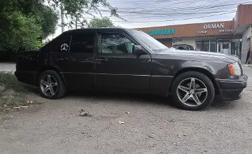 Mercedes-Benz E-Класс 1994 года за 2 000 000 тг. в Алматы фото 4