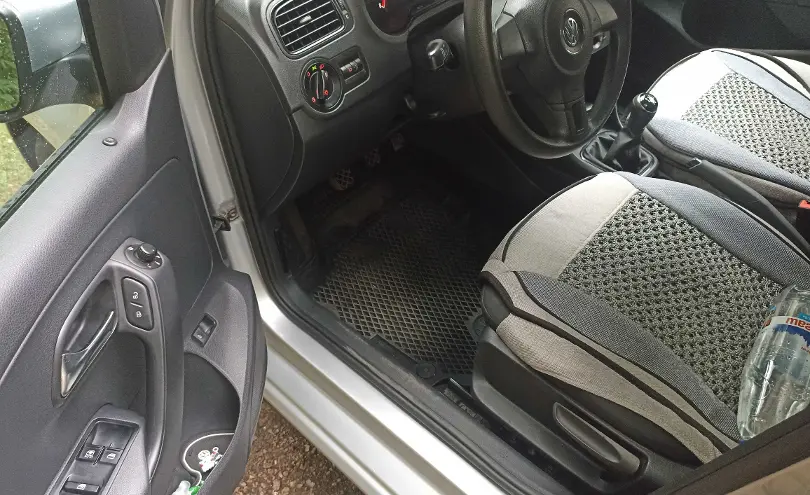 Volkswagen Polo 2014 года за 4 500 000 тг. в Астана фото 4