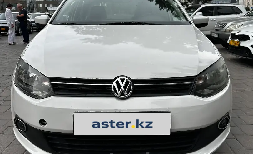 Volkswagen Polo 2012 года за 2 900 000 тг. в Алматы фото 2