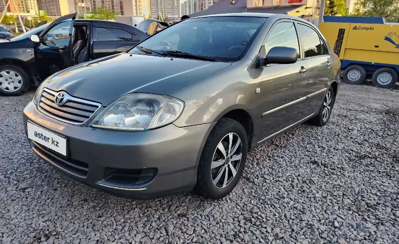 Toyota Corolla 2005 года за 3 000 000 тг. в Астана