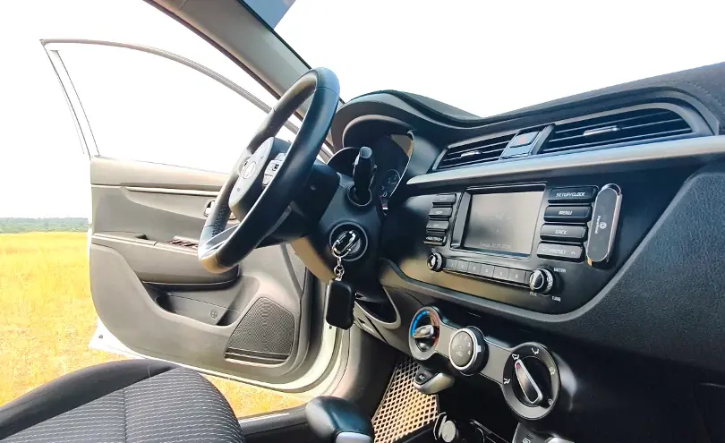 Kia Rio 2020 года за 9 000 000 тг. в Акмолинская область