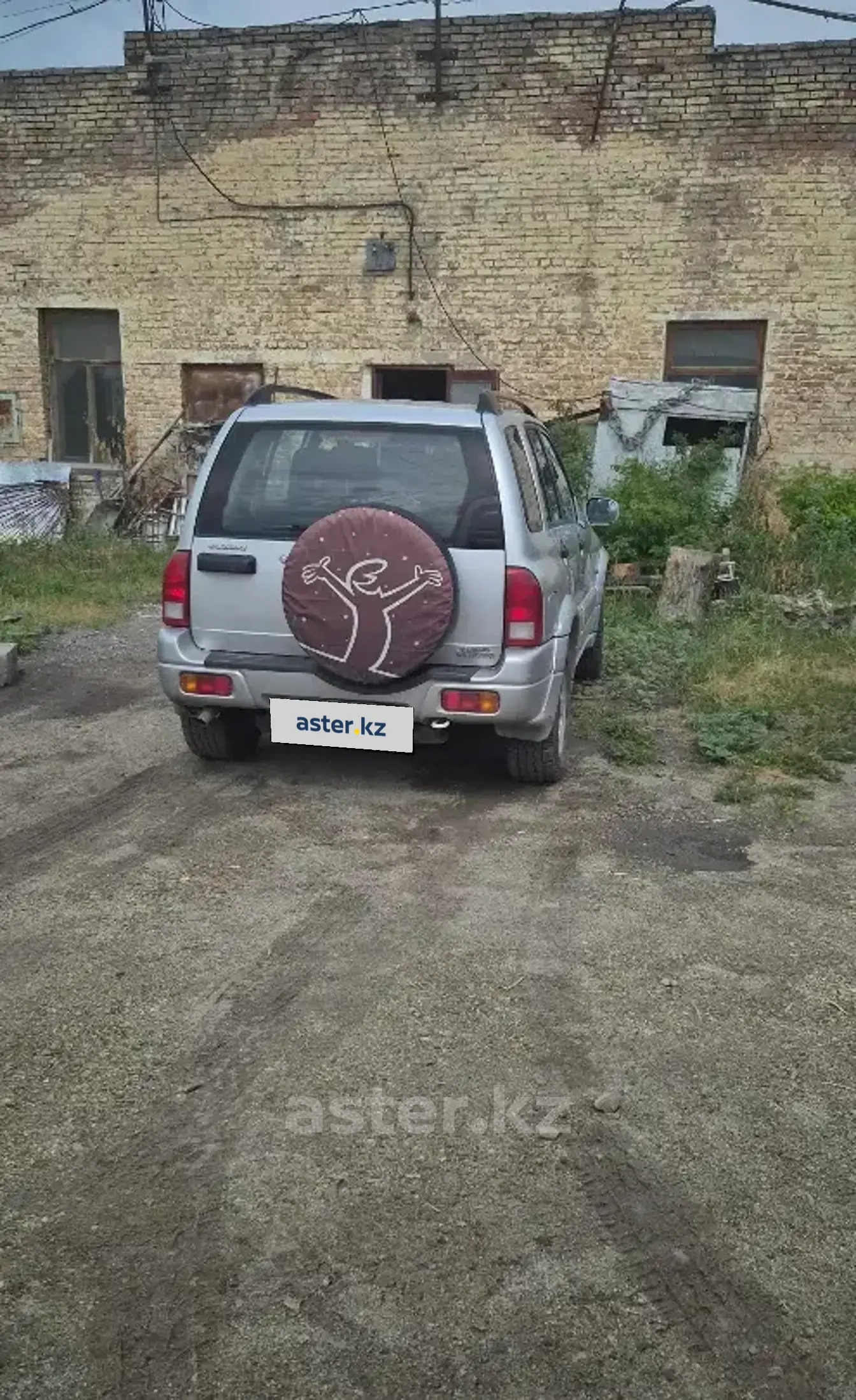 Suzuki Grand Vitara 2004 года за 3 200 000 тг. в Восточно-Казахстанская область фото 2