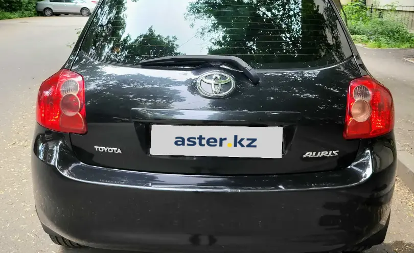 Toyota Auris 2008 года за 3 300 000 тг. в Алматы фото 4