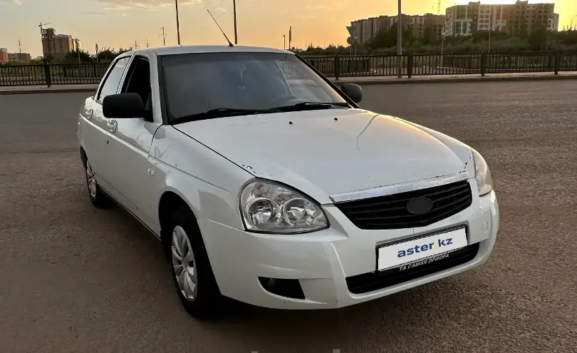 LADA (ВАЗ) Priora 2012 года за 1 700 000 тг. в Астана фото 2