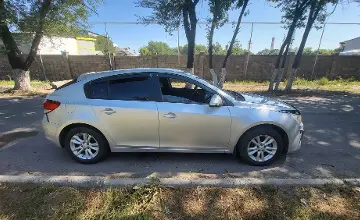 Chevrolet Cruze 2013 года за 3 200 000 тг. в Алматы фото 2