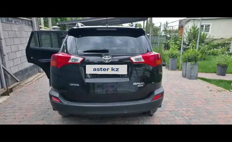Toyota RAV4 2013 года за 7 500 000 тг. в Алматы фото 4