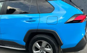 Toyota RAV4 2021 года за 14 000 000 тг. в Алматы