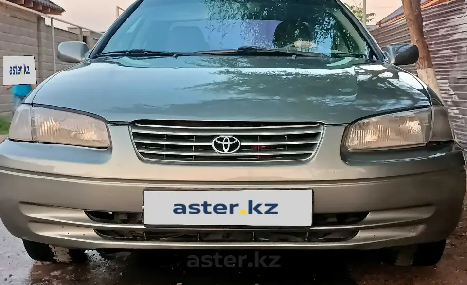 Toyota Camry 1999 года за 2 900 000 тг. в Алматы фото 1