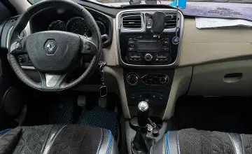 Renault Logan 2015 года за 2 500 000 тг. в Уральск